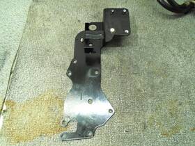 Mercruiser 8651880011 Oem Oil Reservior Bracket 4.3l 5.0l 5.7l Engine Sterndrive
