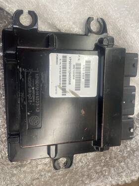 8m2100904 Mercruiser 8.2l Ecm Ho Dts. Has Hours On This