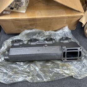 0913682 Omc 913682 Genuine Nos 302/351 5.0/5.8l Ford Port Manifold