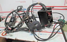 3868941 Volvo Penta 1999 4.3 V6 Engine Wiring Harness #3868941 See Pictures